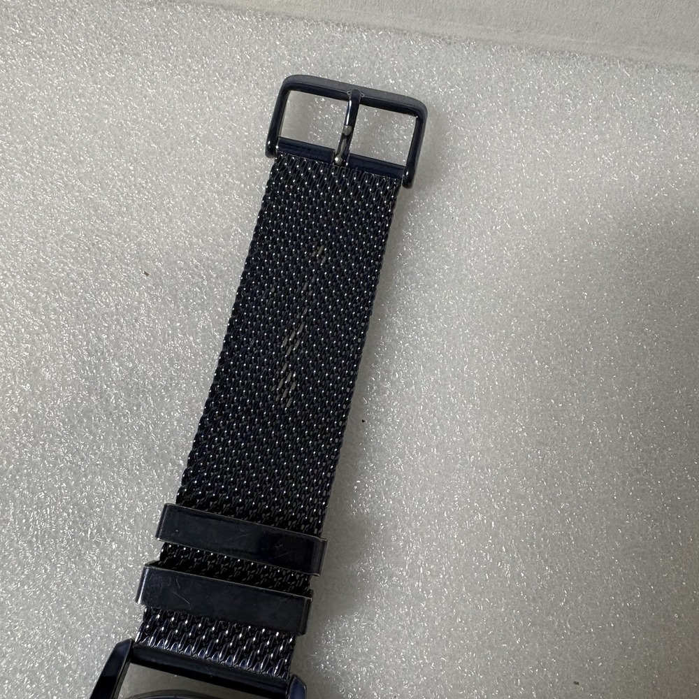 Van Heusen Men's VAN80063BU Navy Blue Watch Metal Mesh Band Works - Picture 3 of 5